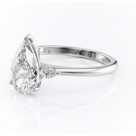 Inel de logodnă Felicity din aur Alb 14kt cu moissanite tăietură pară – Solitar rafinată pentru profil înalt | Personalizează și configurează gratuit online [6]