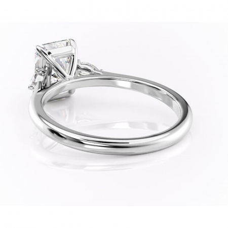 Inel de logodnă Felicity din aur Alb 14kt cu moissanite tăietură radiantă – Solitar rafinată pentru profil înalt | Personalizează și configurează gratuit online [3]