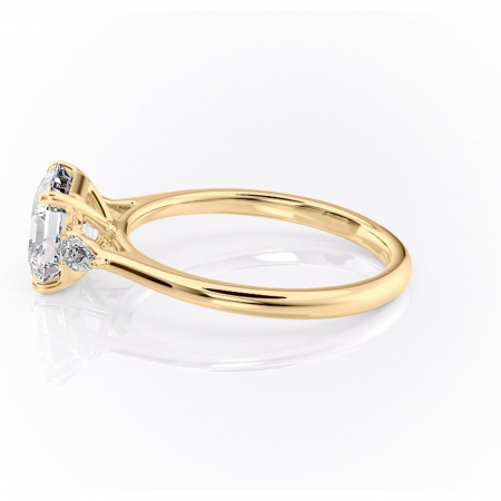 Inel de logodnă Felicity din aur Galben 18kt cu moissanite tăietură asscher – Solitar rafinată pentru profil înalt | Personalizează și configurează gratuit online [5]