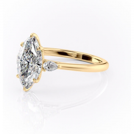 Inel de logodnă Felicity din aur Galben 14kt cu moissanite tăietură marquise – Solitar rafinată pentru profil înalt | Personalizează și configurează gratuit online [6]