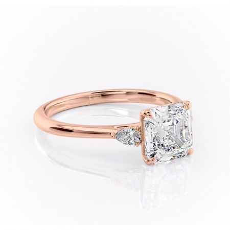 Asscher - Inel de logodnă Felicity din aur Rose 18kt cu moissanite tăietură asscher – Solitar rafinată pentru profil înalt | Personalizează și configurează gratuit online