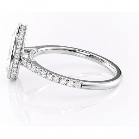 Inel de logodnă Fernelle din aur Alb 18kt cu moissanite tăietură pară – Montură închisă rafinată pentru profil înalt | Personalizează și configurează gratuit online [5]