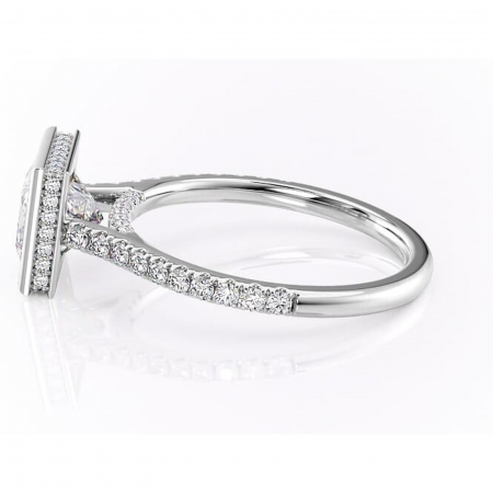 Inel de logodnă Fernelle din aur Alb 18kt cu moissanite tăietură princess – Montură închisă rafinată pentru profil înalt | Personalizează și configurează gratuit online [5]