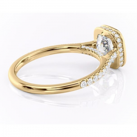 Inel de logodnă Fernelle din aur Galben 14kt cu moissanite tăietură pernă – Montură închisă rafinată pentru profil înalt | Personalizează și configurează gratuit online [2]