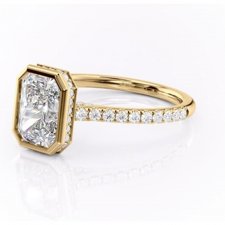Inel de logodnă Fernelle din aur Galben 14kt cu moissanite tăietură radiantă – Montură închisă rafinată pentru profil înalt | Personalizează și configurează gratuit online [6]
