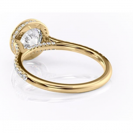 Inel de logodnă Fernelle din aur Galben 14kt cu moissanite tăietură rotundă – Montură închisă rafinată pentru profil înalt | Personalizează și configurează gratuit online [3]