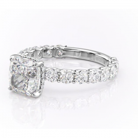 Inel de logodnă Floralie din aur Alb 14kt cu moissanite tăietură pernă – Pietre laterale excepțional | Personalizează și configurează gratuit online [6]