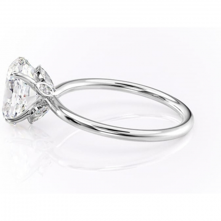 Inel de logodnă Garnet din aur Alb 14kt cu moissanite tăietură ovală – Solitar rafinată pentru profil înalt | Personalizează și configurează gratuit online [5]