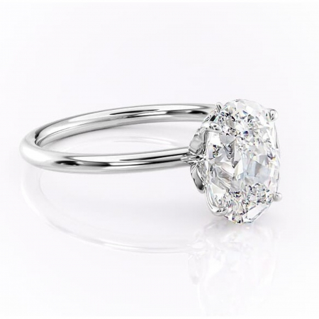 Ovală - Inel de logodnă Garnet din aur Alb 14kt cu moissanite tăietură ovală – Solitar rafinată pentru profil înalt | Personalizează și configurează gratuit online