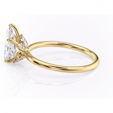 Inel de logodnă Garnet din aur Galben 14kt cu moissanite tăietură pară – Solitar rafinată pentru profil înalt | Personalizează și configurează gratuit online [5]