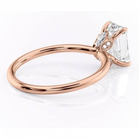 Inel de logodnă Garnet din aur Rose 18kt cu moissanite tăietură smarald – Solitar rafinată pentru profil înalt | Personalizează și configurează gratuit online [2]