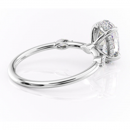 Inel de logodnă Gemina din aur Alb 14kt cu moissanite tăietură ovală – Pietre laterale rafinată pentru profil înalt | Personalizează și configurează gratuit online [2]