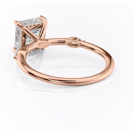 Inel de logodnă Gemina din aur Rose 14kt cu moissanite tăietură princess – Pietre laterale rafinată pentru profil înalt | Personalizează și configurează gratuit online [3]