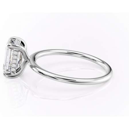 Inel de logodnă Genevieve din aur Alb 14kt cu moissanite tăietură smarald – Solitar rafinată pentru profil înalt | Personalizează și configurează gratuit online [5]
