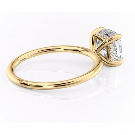 Inel de logodnă Genevieve din aur Galben 14kt cu moissanite tăietură pernă – Solitar rafinată pentru profil înalt | Personalizează și configurează gratuit online [2]