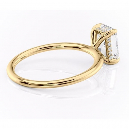 Inel de logodnă Genevieve din aur Galben 14kt cu moissanite tăietură radiantă – Solitar rafinată pentru profil înalt | Personalizează și configurează gratuit online [2]