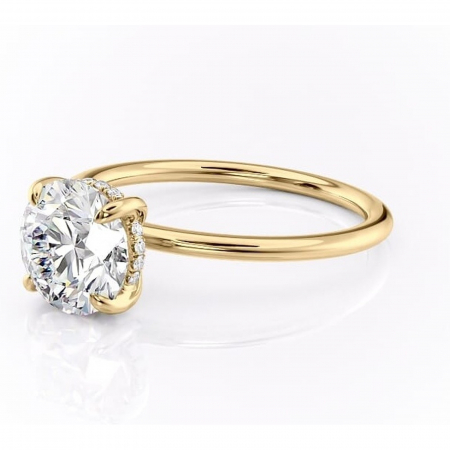 Inel de logodnă Genevieve din aur Galben 14kt cu moissanite tăietură rotundă – Solitar rafinată pentru profil înalt | Personalizează și configurează gratuit online [6]