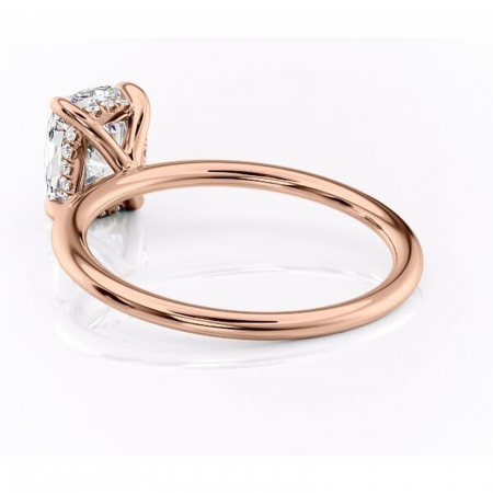 Inel de logodnă Genevieve din aur Rose 14kt cu moissanite tăietură pernă – Solitar rafinată pentru profil înalt | Personalizează și configurează gratuit online [3]