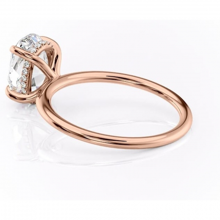 Inel de logodnă Genevieve din aur Rose 18kt cu moissanite tăietură ovală – Solitar rafinată pentru profil înalt | Personalizează și configurează gratuit online [4]