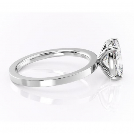 Inel de logodnă Georgiana din aur Alb 14kt cu moissanite tăietură pernă – Profil pătrat rafinată pentru profil înalt | Personalizează și configurează gratuit online [1]