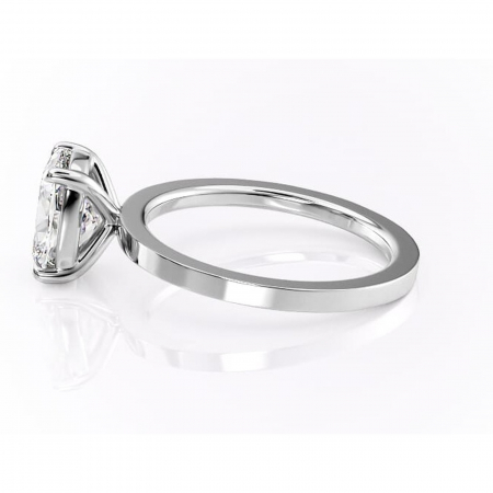 Inel de logodnă Georgiana din aur Alb 14kt cu moissanite tăietură pernă – Profil pătrat rafinată pentru profil înalt | Personalizează și configurează gratuit online [5]