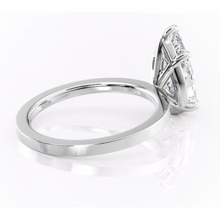 Inel de logodnă Georgiana din aur Alb 14kt cu moissanite tăietură pară – Profil pătrat rafinată pentru profil înalt | Personalizează și configurează gratuit online [2]