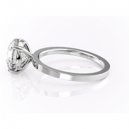 Inel de logodnă Georgiana din aur Alb 14kt cu moissanite tăietură rotundă – Profil pătrat rafinată pentru profil înalt | Personalizează și configurează gratuit online [5]