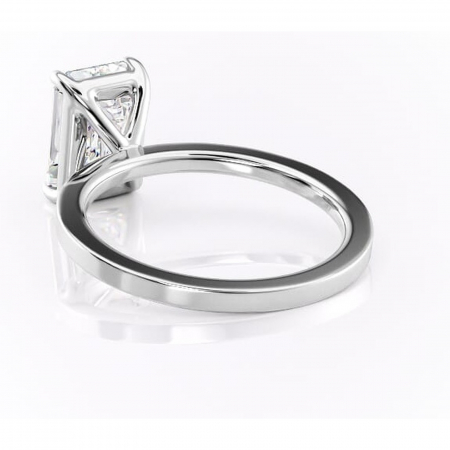 Inel de logodnă Georgiana din aur Alb 14kt cu moissanite tăietură smarald – Profil pătrat rafinată pentru profil înalt | Personalizează și configurează gratuit online [3]