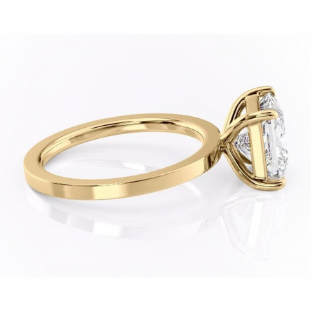 Inel de logodnă Georgiana din aur Galben 14kt cu moissanite tăietură princess – Profil pătrat rafinată pentru profil înalt | Personalizează și configurează gratuit online [1]