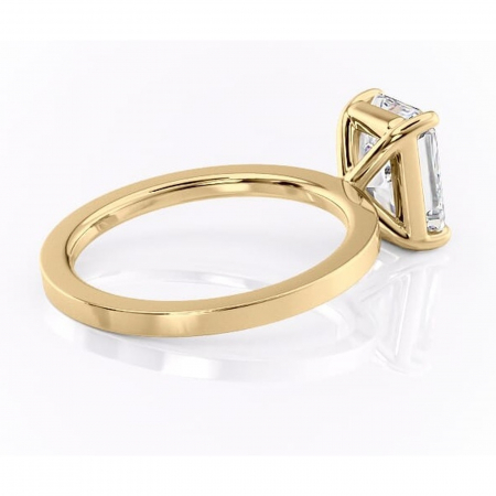 Inel de logodnă Georgiana din aur Galben 14kt cu moissanite tăietură radiantă – Profil pătrat rafinată pentru profil înalt | Personalizează și configurează gratuit online [2]