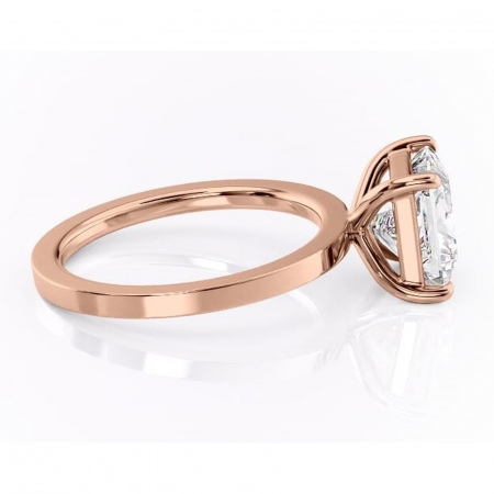 Inel de logodnă Georgiana din aur Rose 18kt cu moissanite tăietură princess – Profil pătrat rafinată pentru profil înalt | Personalizează și configurează gratuit online [1]
