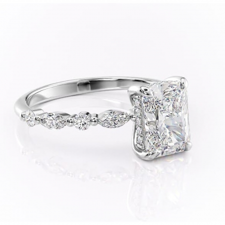 Radiantă - Inel de logodnă Gwendolyn din aur Alb 14kt cu moissanite tăietură radiantă – Pietre laterale rafinată pentru profil înalt | Personalizează și configurează gratuit online