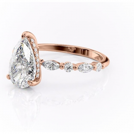 Inel de logodnă Gwendolyn din aur Rose 18kt cu moissanite tăietură pară – Pietre laterale rafinată pentru profil înalt | Personalizează și configurează gratuit online [6]