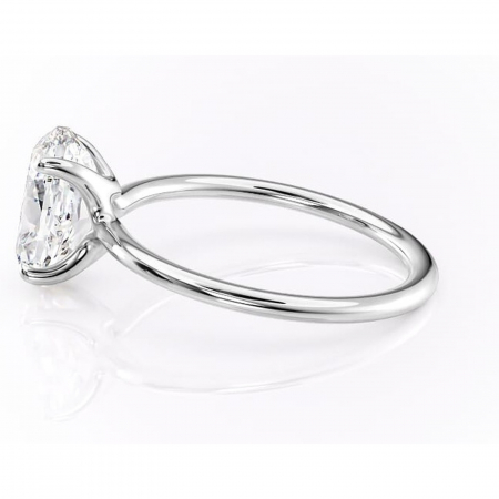 Inel de logodnă Helena din aur Alb 14kt cu moissanite tăietură ovală – Solitar rafinată pentru profil jos | Personalizează și configurează gratuit online [5]