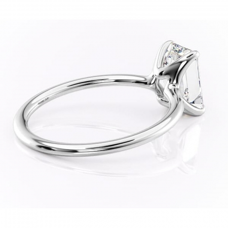 Inel de logodnă Helena din aur Alb 14kt cu moissanite tăietură smarald – Solitar rafinată pentru profil jos | Personalizează și configurează gratuit online [2]