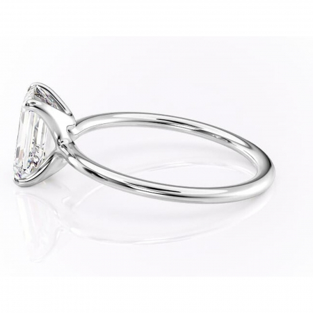 Inel de logodnă Helena din aur Alb 14kt cu moissanite tăietură smarald – Solitar rafinată pentru profil jos | Personalizează și configurează gratuit online [5]