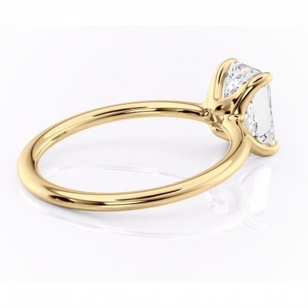 Inel de logodnă Helena din aur Galben 14kt cu moissanite tăietură radiantă – Solitar rafinată pentru profil jos | Personalizează și configurează gratuit online [2]