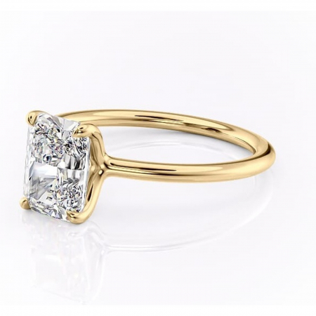 Inel de logodnă Helena din aur Galben 14kt cu moissanite tăietură radiantă – Solitar rafinată pentru profil jos | Personalizează și configurează gratuit online [6]