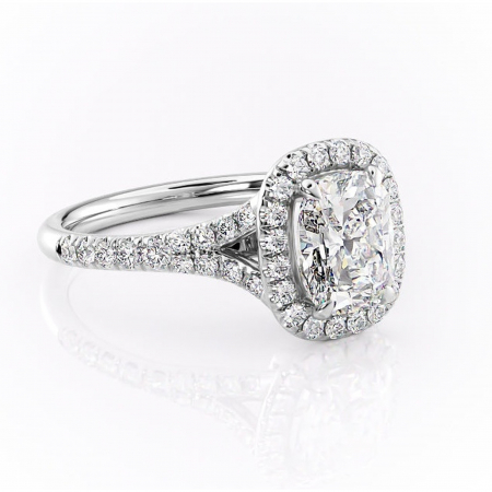 Pernă alungită - Inel de logodnă Henrietta din aur Alb 14kt cu moissanite tăietură asscher – Halo rafinată pentru profil mediu | Personalizează și configurează gratuit online