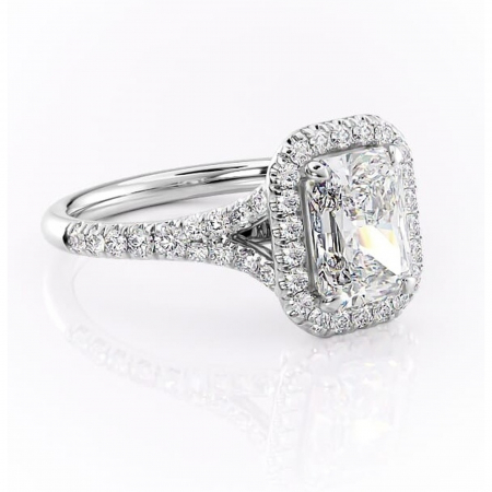 18K - Inel de logodnă Henrietta din aur Alb 18kt cu moissanite tăietură radiantă – Halo rafinată pentru profil mediu | Personalizează și configurează gratuit online