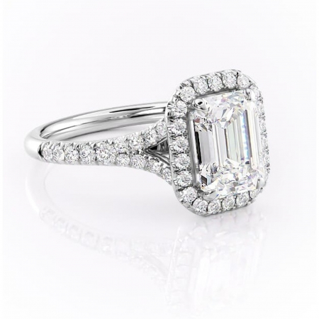 18K - Inel de logodnă Henrietta din aur Alb 18kt cu moissanite tăietură smarald – Halo rafinată pentru profil mediu | Personalizează și configurează gratuit online