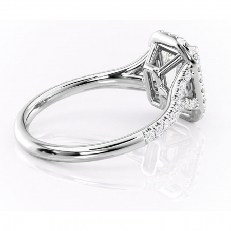 Inel de logodnă Henrietta din aur Alb 18kt cu moissanite tăietură smarald – Halo rafinată pentru profil mediu | Personalizează și configurează gratuit online [2]