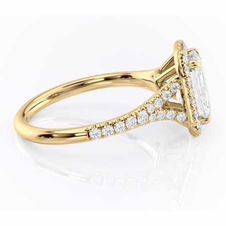 Inel de logodnă Henrietta din aur Galben 14kt cu moissanite tăietură smarald – Halo rafinată pentru profil mediu | Personalizează și configurează gratuit online [1]