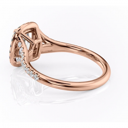 Inel de logodnă Henrietta din aur Rose 14kt cu moissanite tăietură asscher – Halo rafinată pentru profil mediu | Personalizează și configurează gratuit online [4]