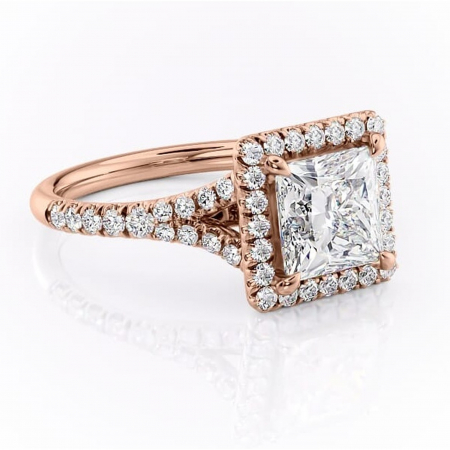 18K - Inel de logodnă Henrietta din aur Rose 18kt cu moissanite tăietură princess – Halo rafinată pentru profil mediu | Personalizează și configurează gratuit online