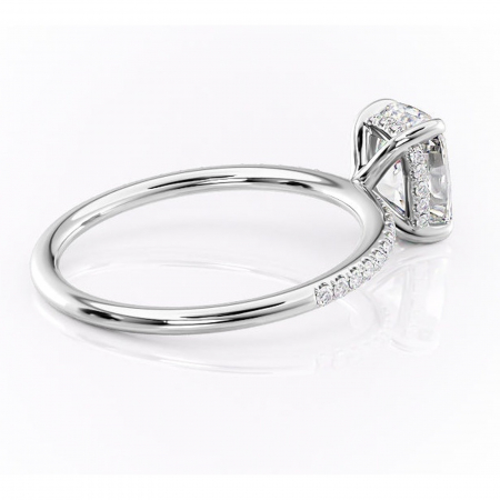 Inel de logodnă Isadora din aur Alb 14kt cu moissanite tăietură pernă – Montură pavé rafinată pentru profil înalt | Personalizează și configurează gratuit online [2]