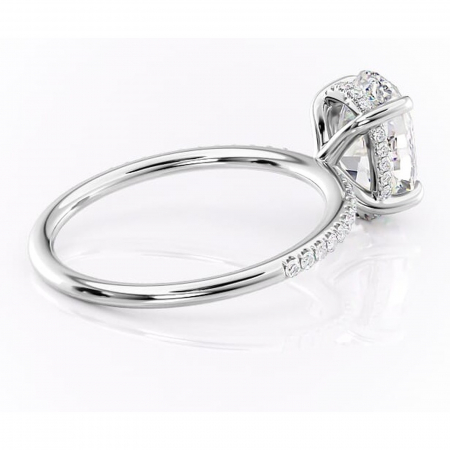 Inel de logodnă Isadora din aur Alb 14kt cu moissanite tăietură ovală – Montură pavé rafinată pentru profil înalt | Personalizează și configurează gratuit online [2]