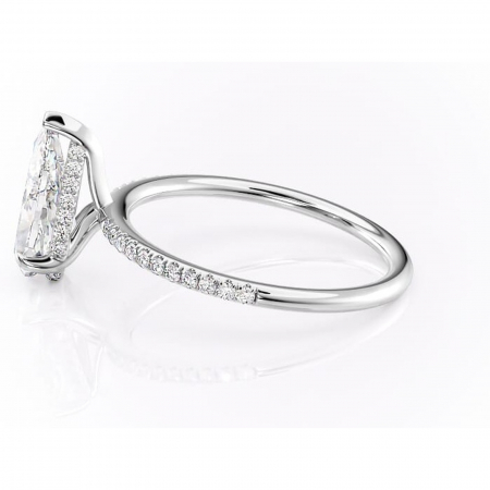 Inel de logodnă Isadora din aur Alb 14kt cu moissanite tăietură pară – Montură pavé rafinată pentru profil înalt | Personalizează și configurează gratuit online [5]