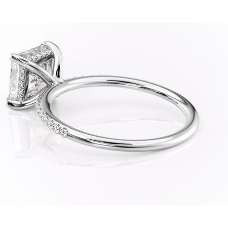 Inel de logodnă Isadora din aur Alb 14kt cu moissanite tăietură princess – Montură pavé rafinată pentru profil înalt | Personalizează și configurează gratuit online [4]