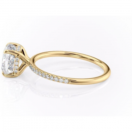 Inel de logodnă Isadora din aur Galben 18kt cu moissanite tăietură pernă – Montură pavé rafinată pentru profil înalt | Personalizează și configurează gratuit online [5]